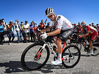 Top 10 again for Roche as Benn...